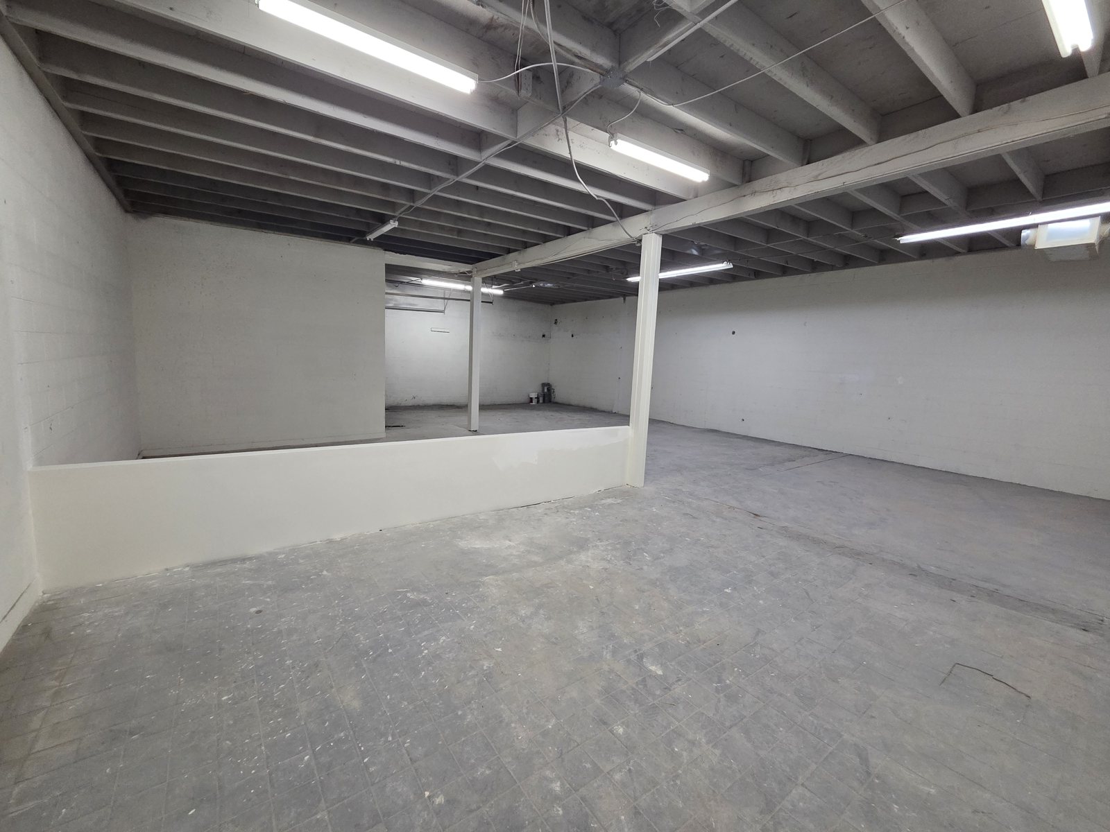 1718 Orange — selected property photo