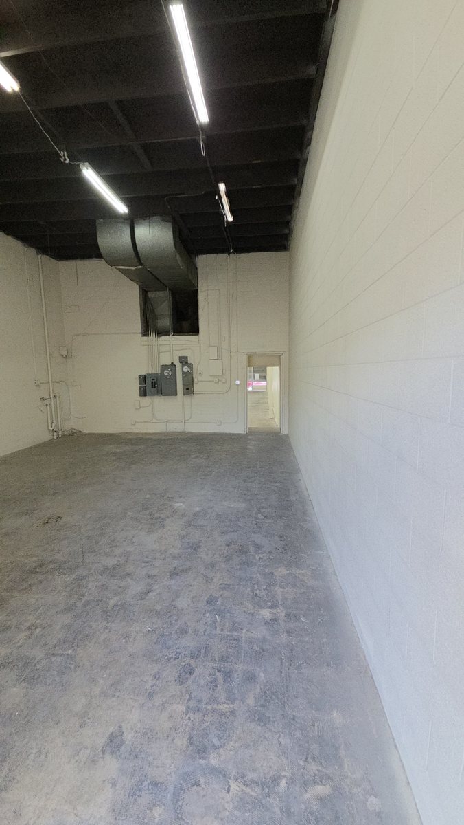 4775 East LA — photo 3