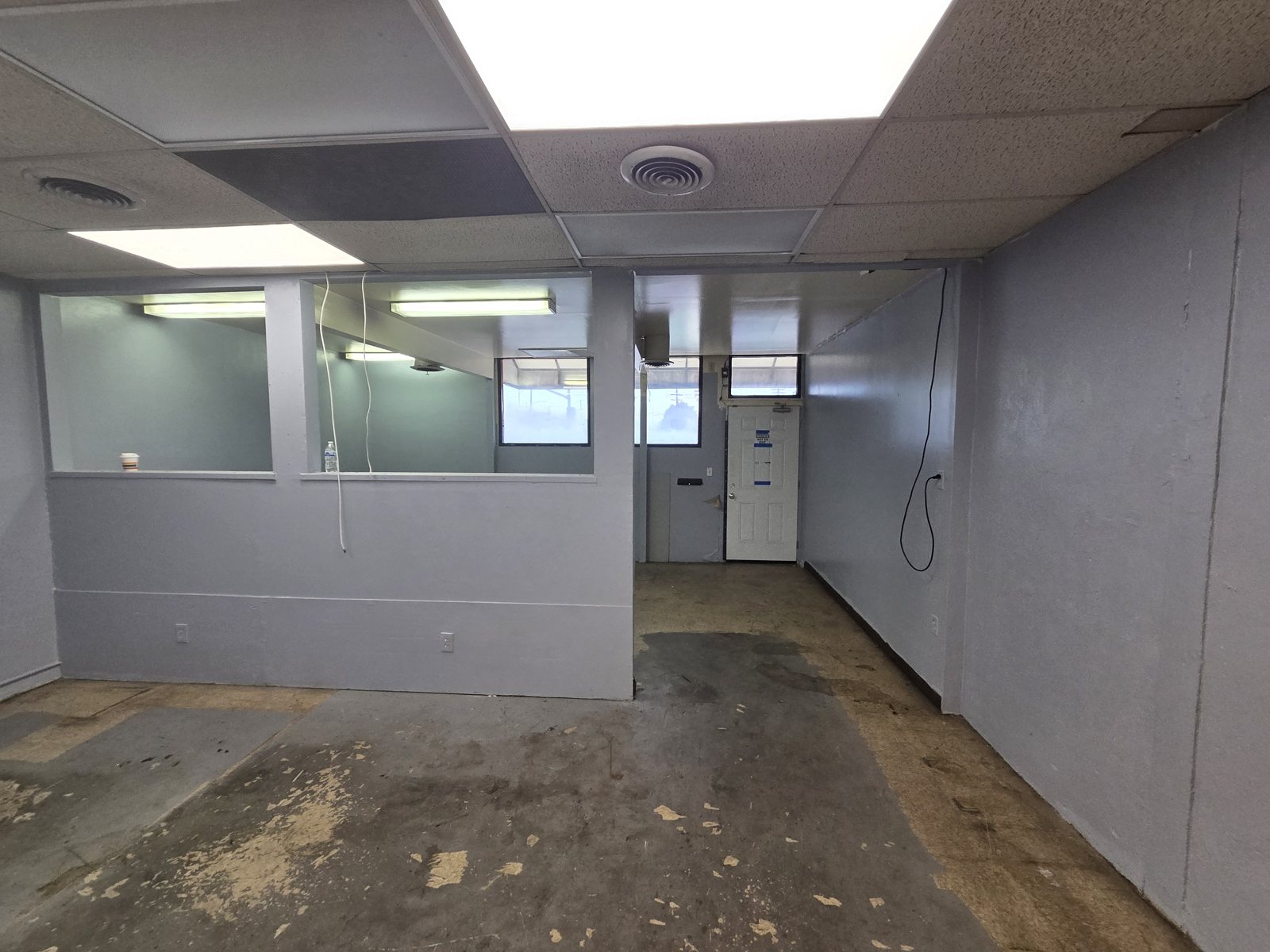 Bell / HP Warehouse & Retail — photo 3