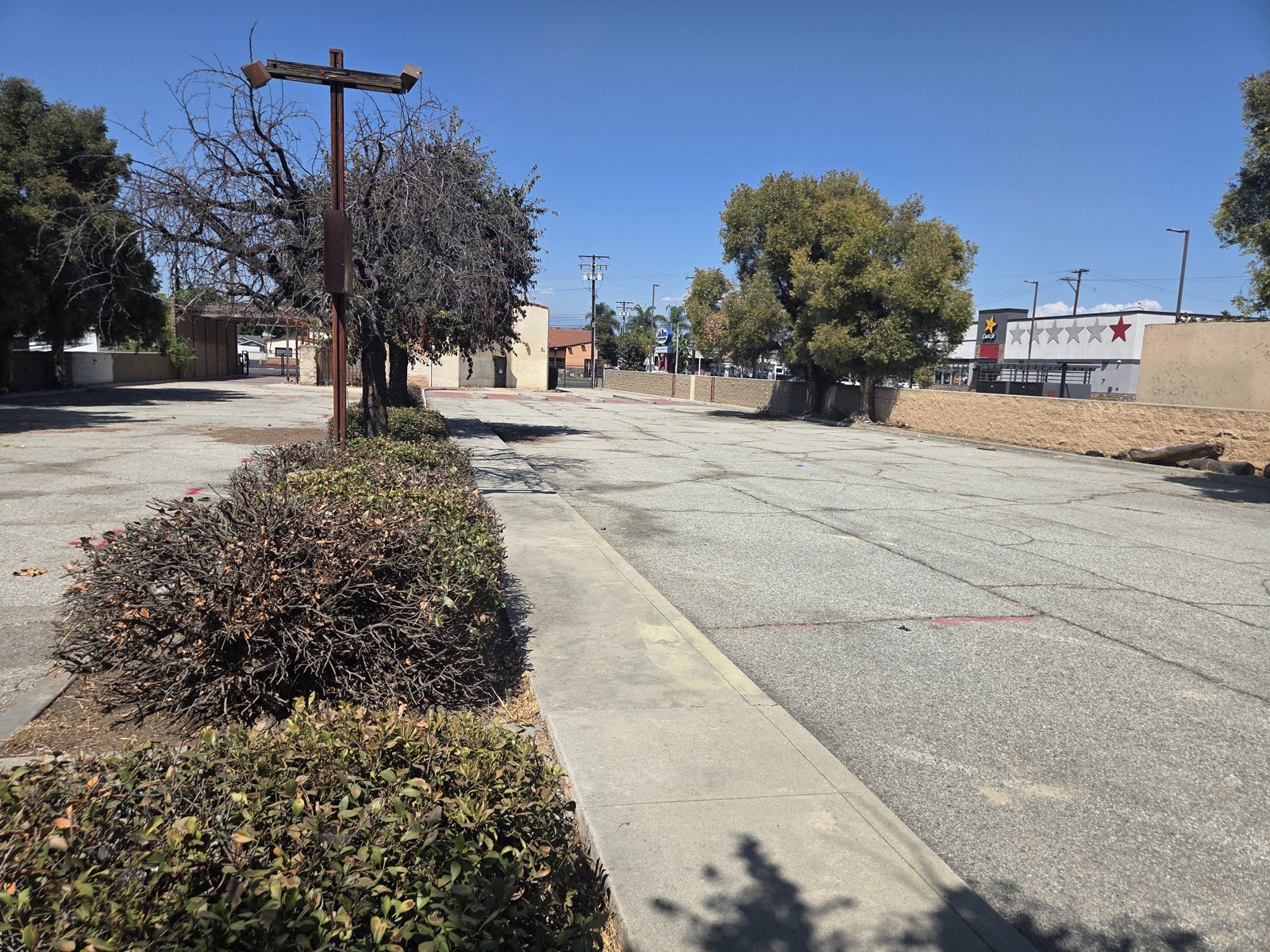 Bell Parking Lot — selected property photo