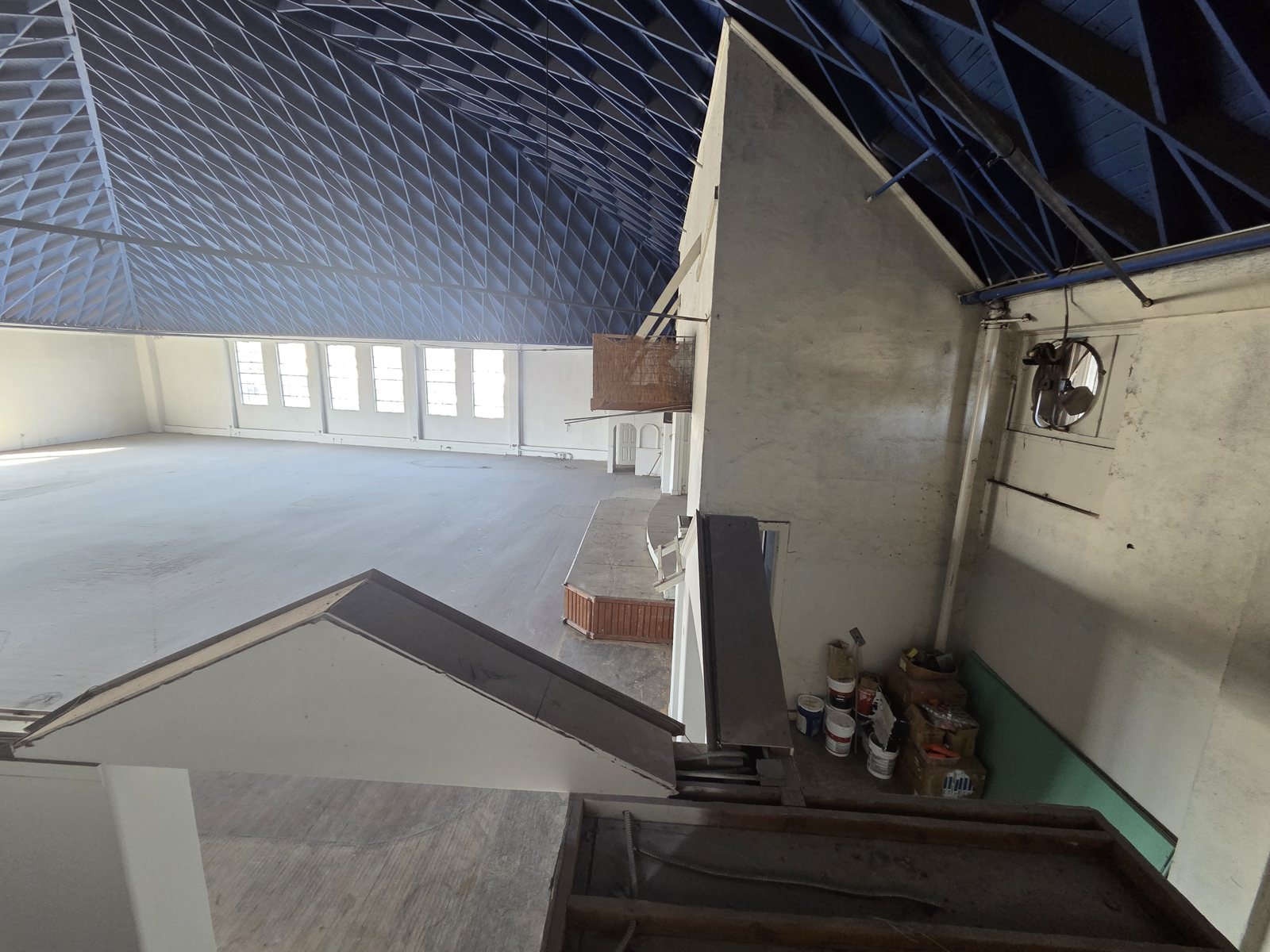 Hall Space / Office HP — photo 2