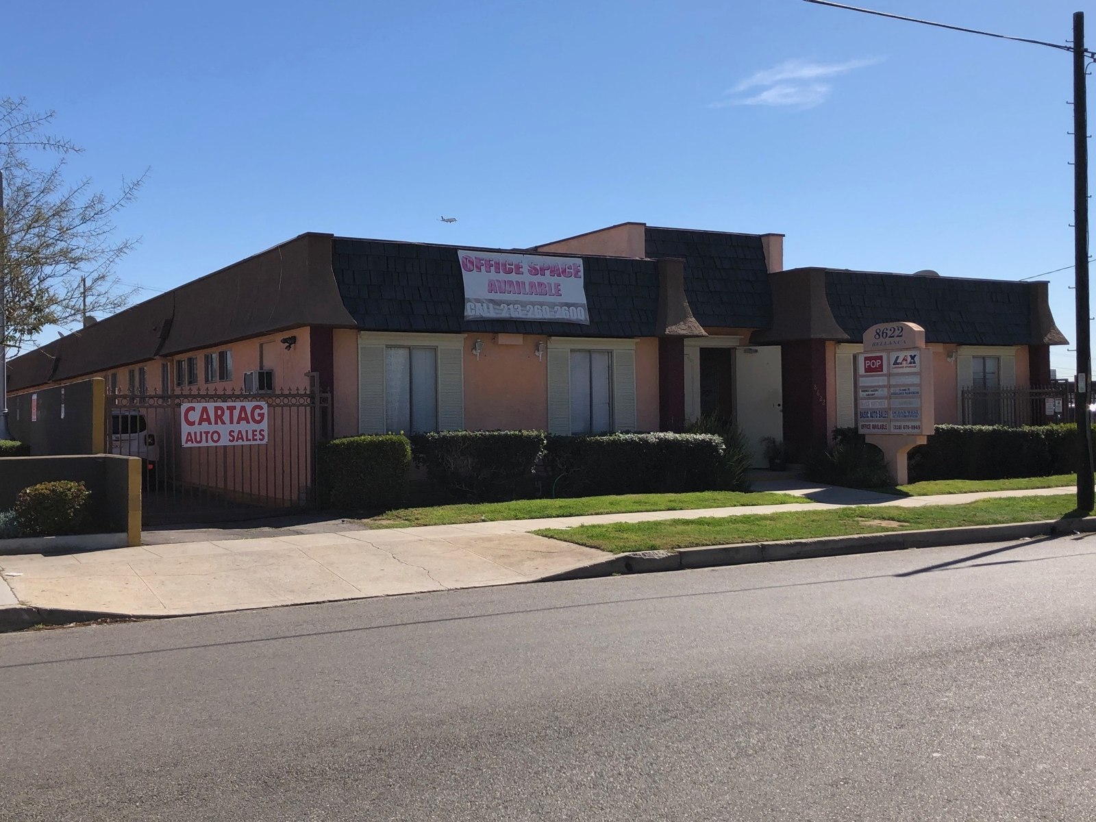 Commercial property photo in Los Angeles, CA