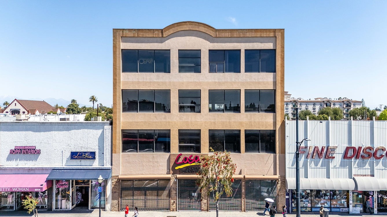 Commercial property photo in Huntington Park, CA