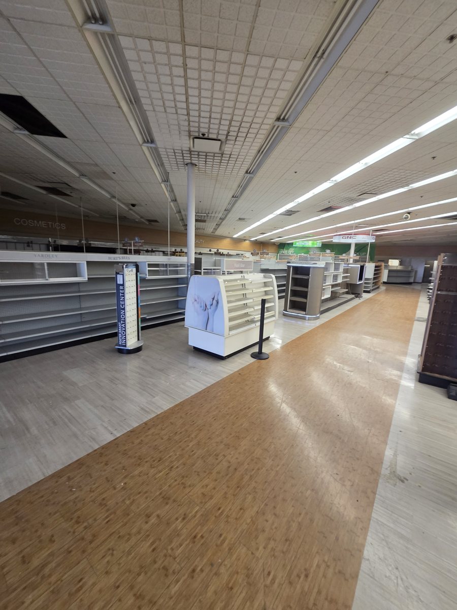 South LA Retail — selected property photo