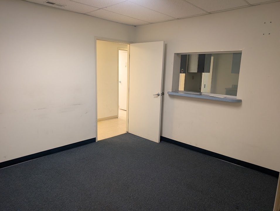 Unit 108 — photo 2