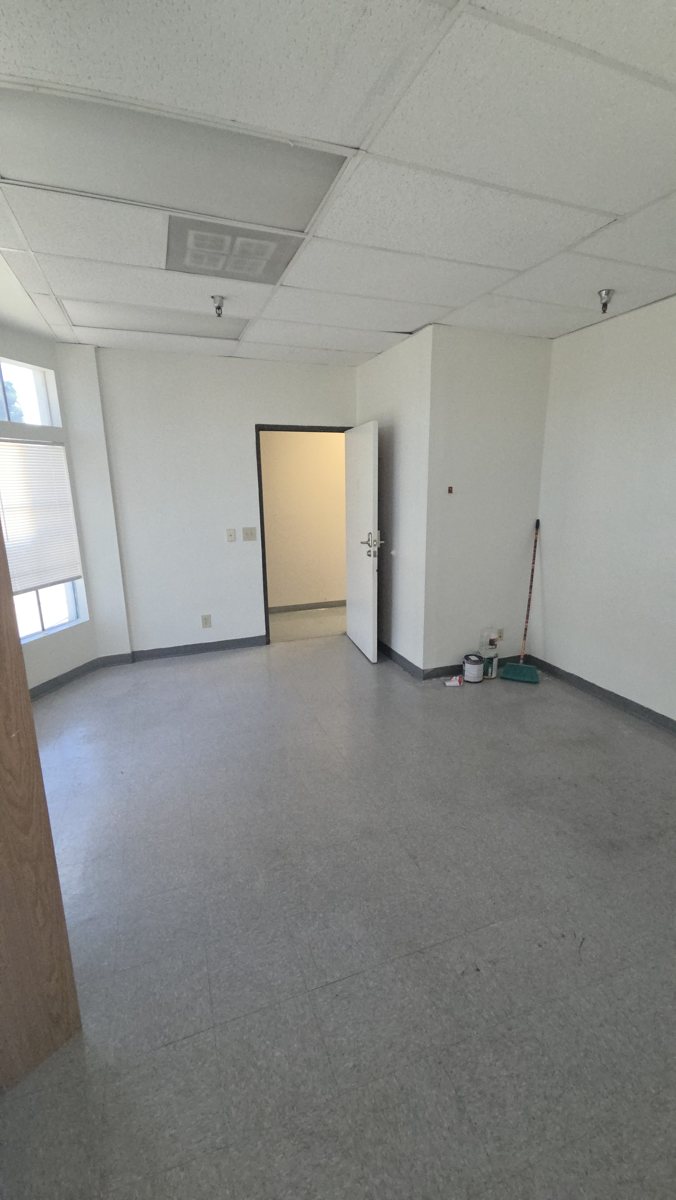 Unit 202 HP — photo 2